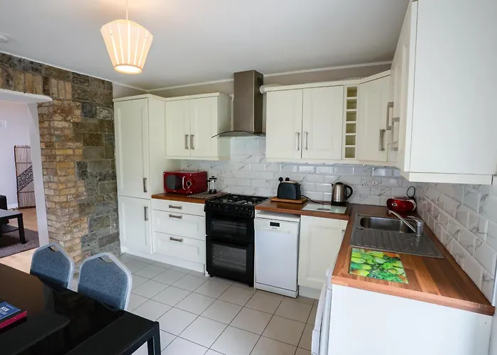 Alensgrove #7 - Two-bedroom *